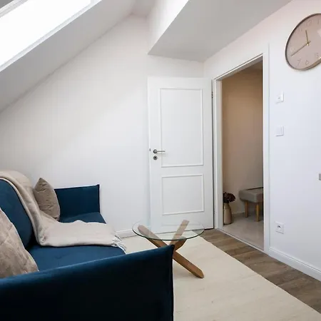 Apartmán Charming 2br In 1 Free Parking